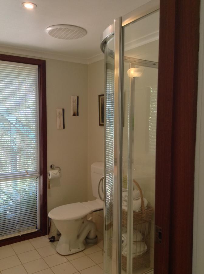 Whispering Pines Bed And Breakfast Collie Exterior photo