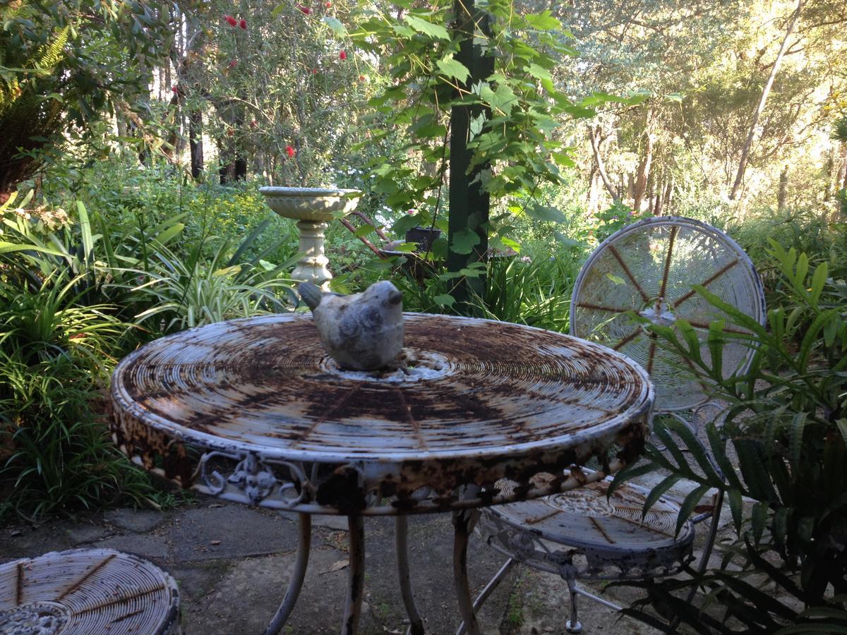 Whispering Pines Bed And Breakfast Collie Exterior photo