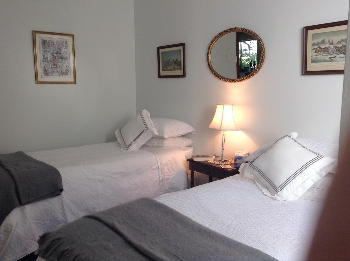Whispering Pines Bed And Breakfast Collie Exterior photo